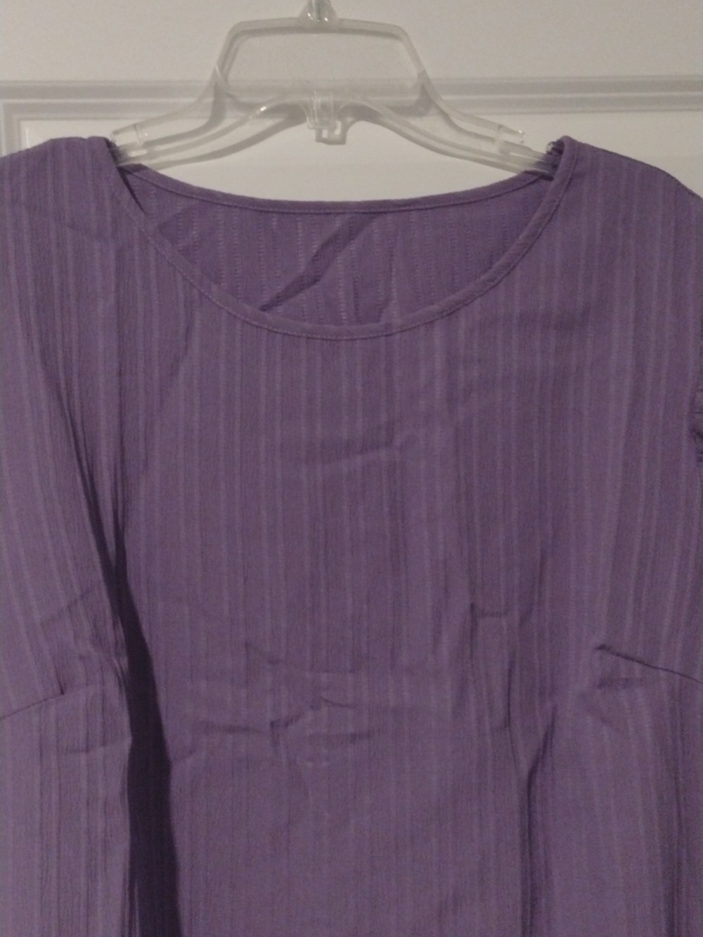 Lavender Ruffled Sleeve Shift Dress With Earrings New - Picture 4 of 7
